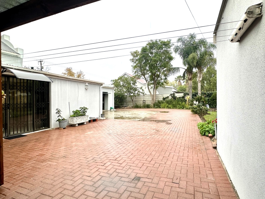 3 Bedroom Property for Sale in Porterville Western Cape